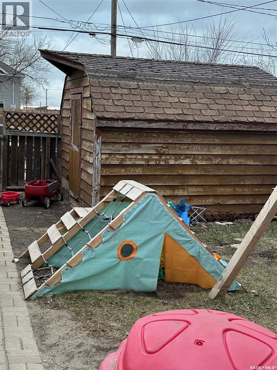 429 Third Street, Estevan, SK - Outdoor