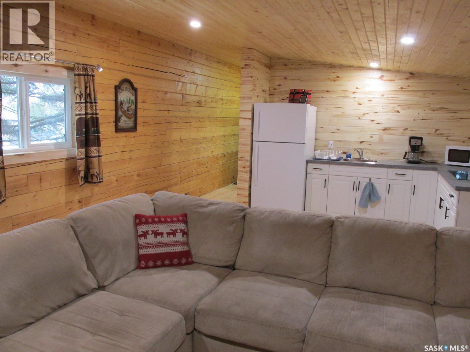 109 Rustad Avenue, White Fox, SK - Indoor Photo Showing Other Room