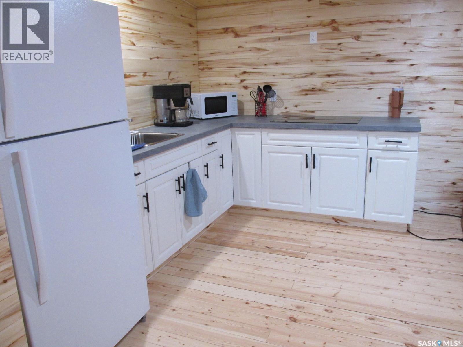 109 Rustad Avenue, White Fox, SK - Indoor Photo Showing Kitchen