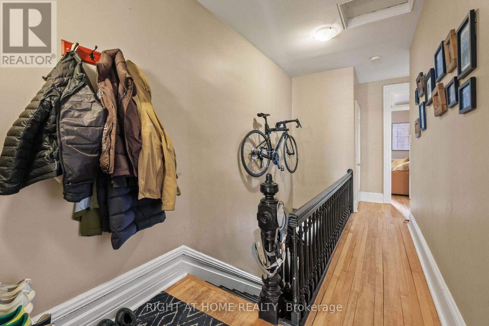 Unit 2-Hallway - 93 Gilmour Street, Ottawa, ON - Indoor Photo Showing Other Room