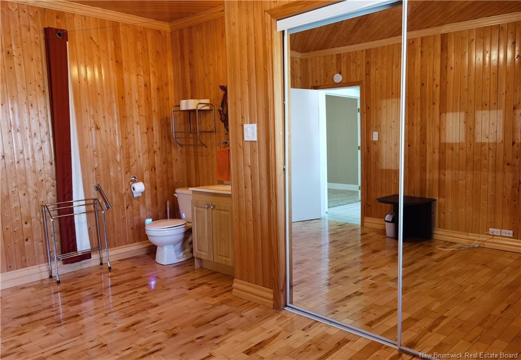 141 1 Ere Rue, Shippagan, NB