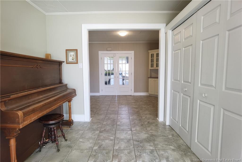 141 1 Ere Rue, Shippagan, NB