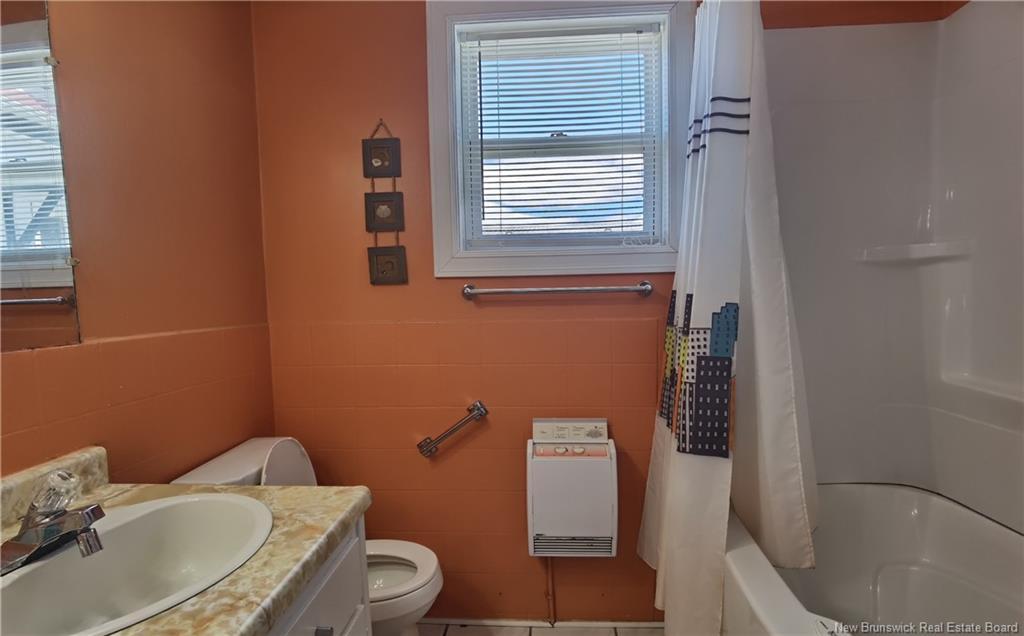 141 1 Ere Rue, Shippagan, NB