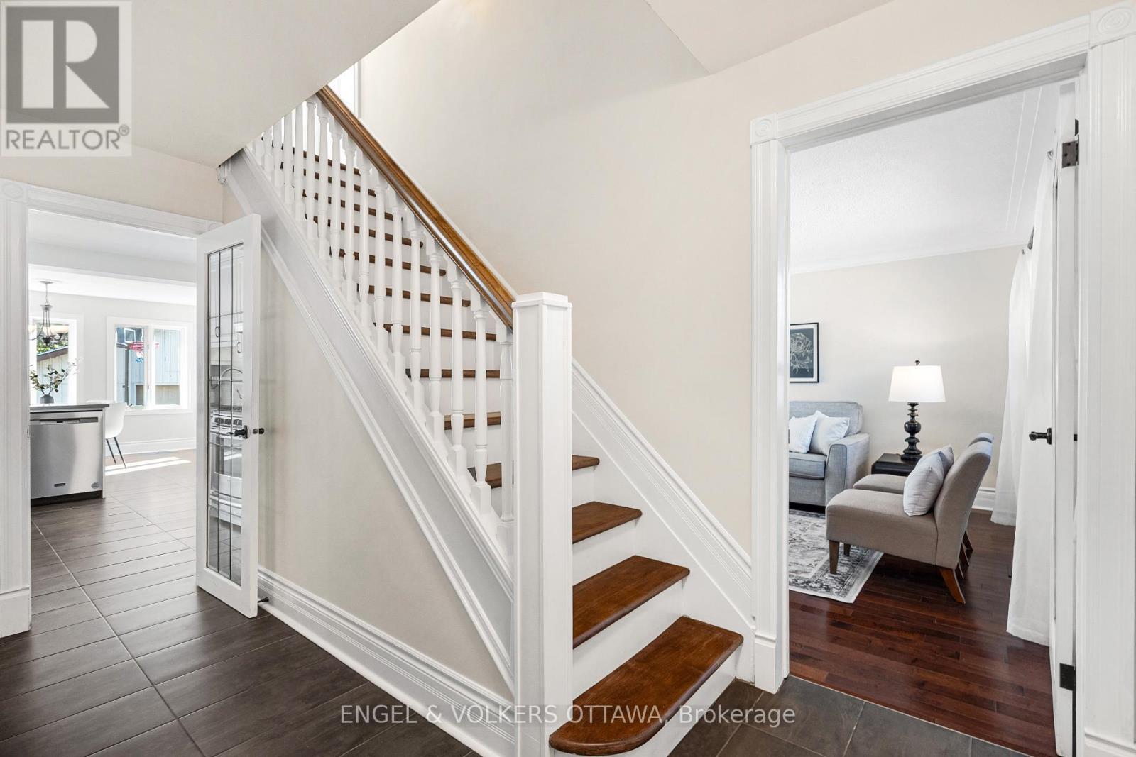 1252 Anoka Street, Ottawa, ON - Indoor Photo Showing Other Room