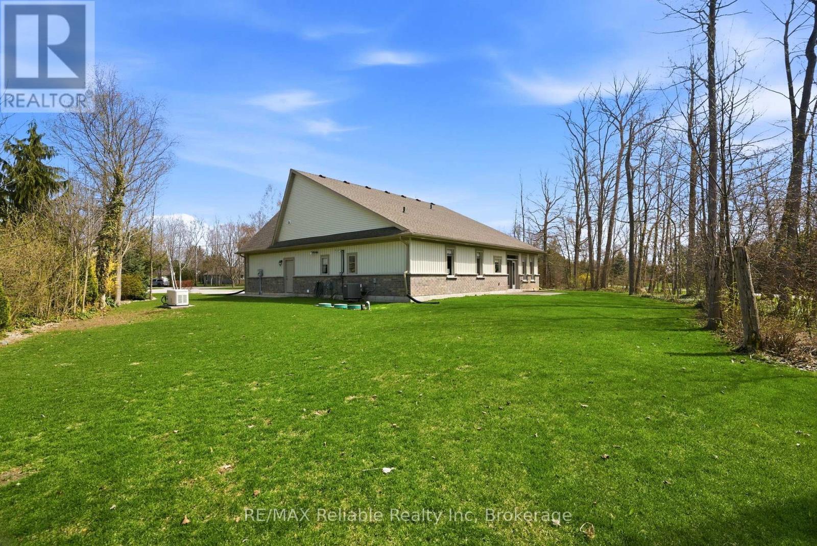 Backyard - 79055 Kelly Court, Central Huron (Goderich), ON - Outdoor