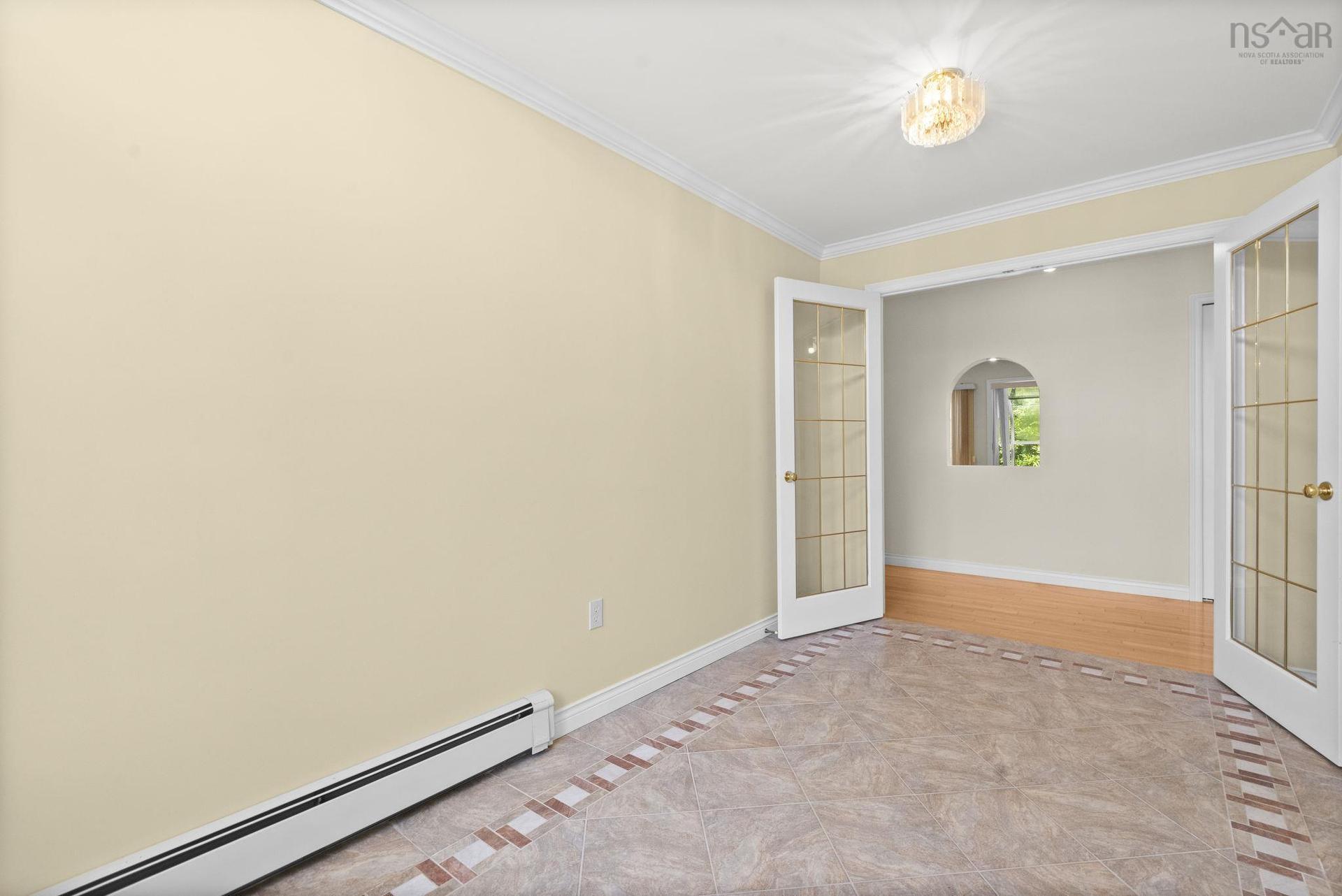 152 Roxbury Crescent, Halifax, NS
