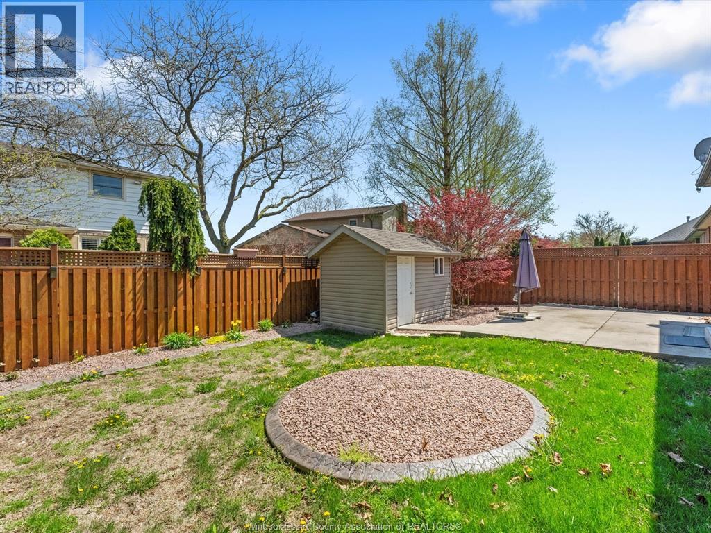 11900 Boulder, Windsor, ON - Outdoor