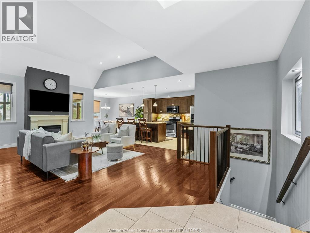 11900 Boulder, Windsor, ON - Indoor Photo Showing Other Room With Fireplace