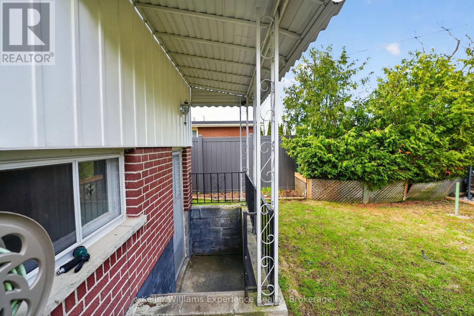 126 Gerald Avenue, Orillia, ON - Outdoor With Exterior