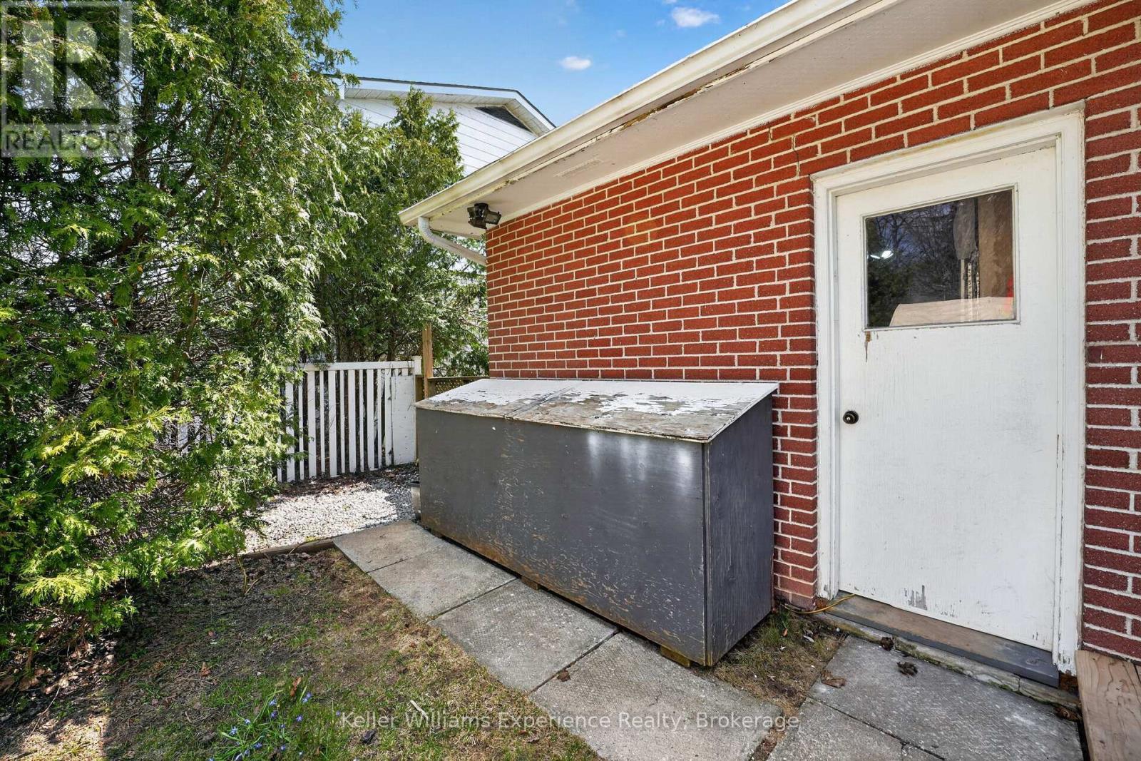 126 Gerald Avenue, Orillia, ON - Outdoor