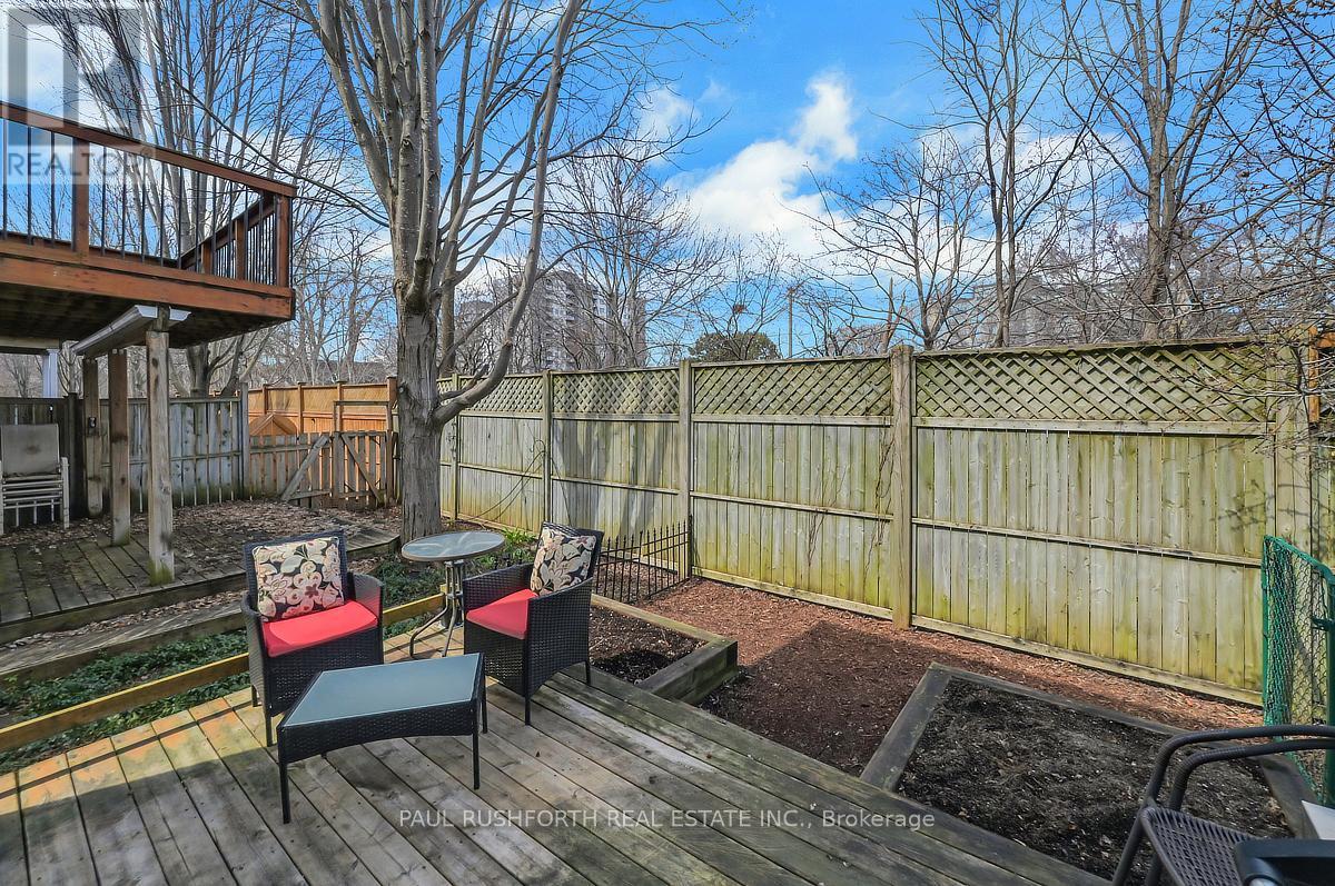Backyard - 137 Fordham Private, Ottawa, ON - Outdoor With Deck Patio Veranda