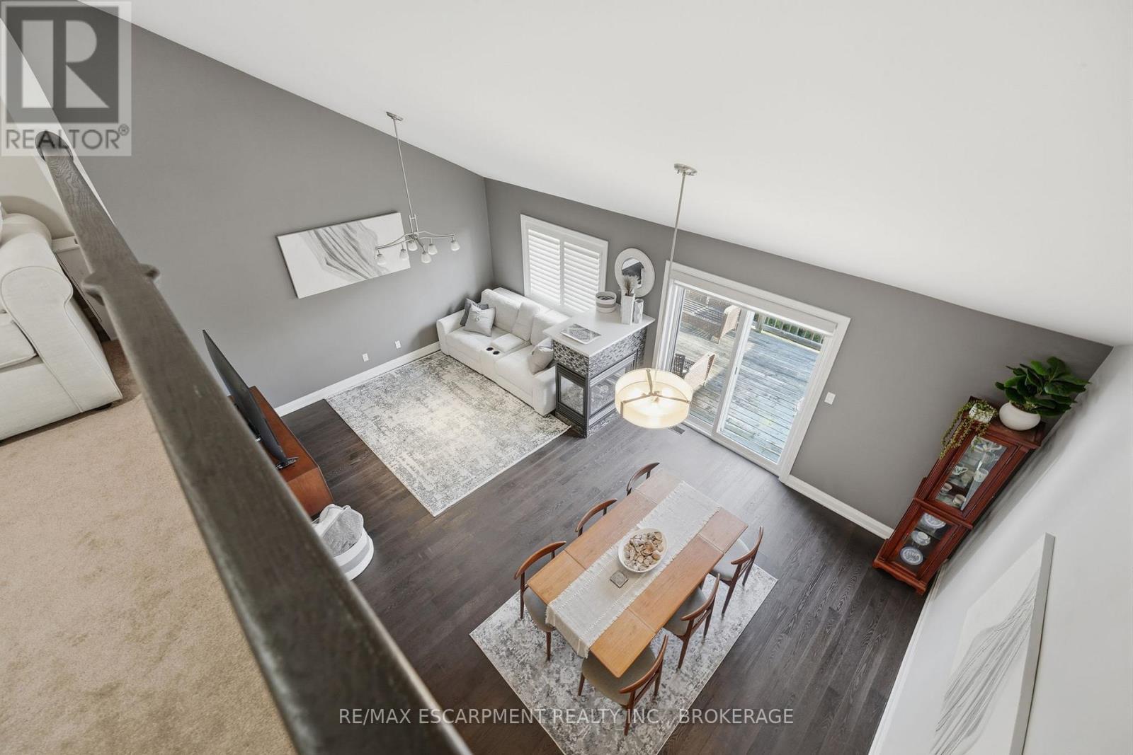 Open To Below - 26 - 7 Gibson Place, St. Catharines (Downtown), ON - Indoor Photo Showing Other Room