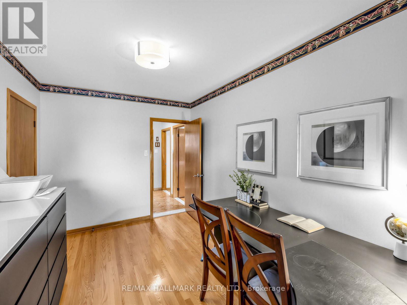 1649 Carletta Drive, Mississauga, ON