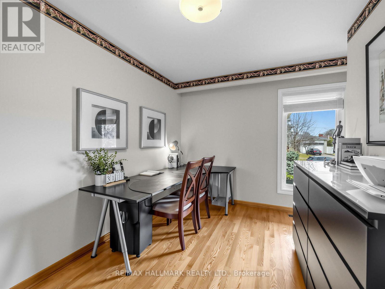 1649 Carletta Drive, Mississauga, ON