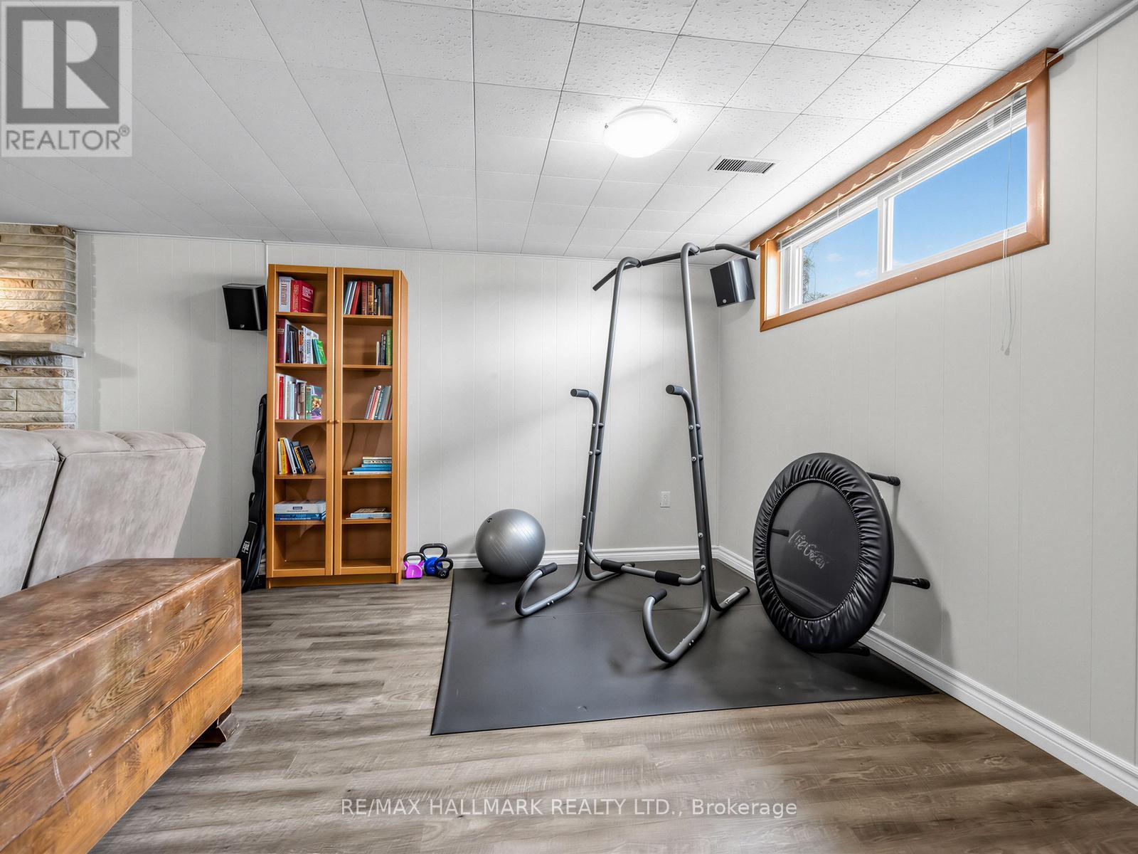 1649 Carletta Drive, Mississauga, ON