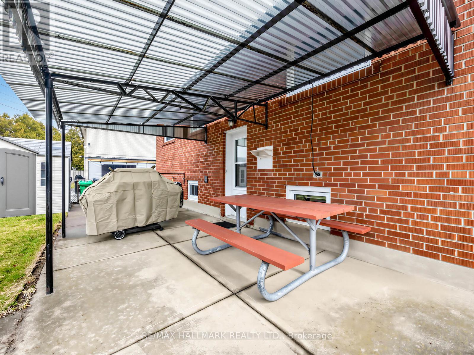 1649 Carletta Drive, Mississauga, ON