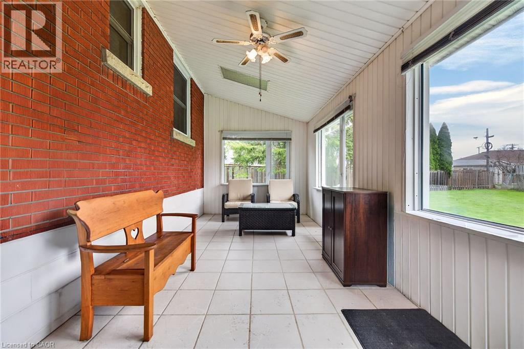 27 Camille Court, Hamilton, ON - Outdoor With Exterior