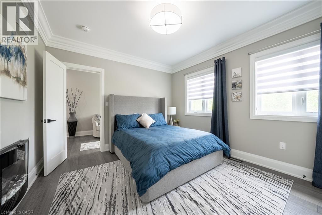 8378 Chippewa Road E, Mount Hope, ON - Indoor Photo Showing Bedroom