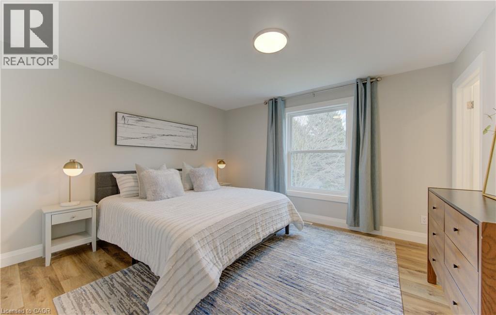 395 Warrington Drive, Waterloo, ON - Indoor Photo Showing Bedroom