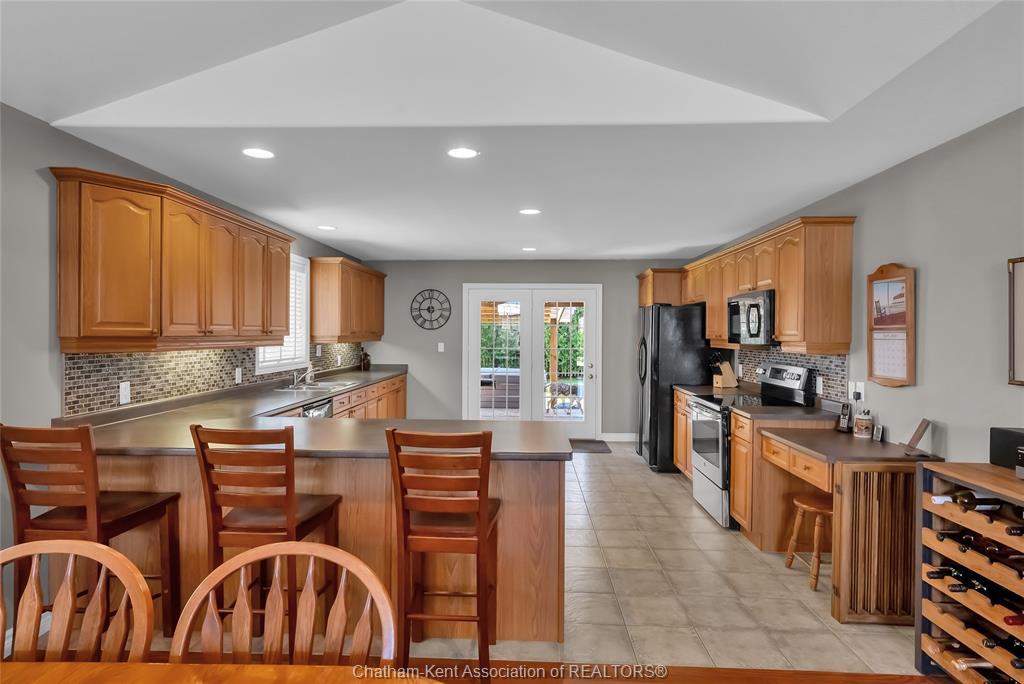 8 Windfield Crescent, Chatham, ON