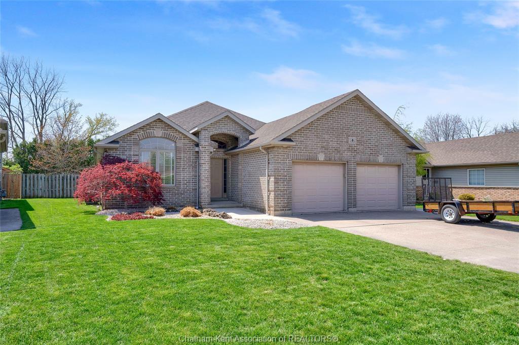 8 Windfield Crescent, Chatham, ON