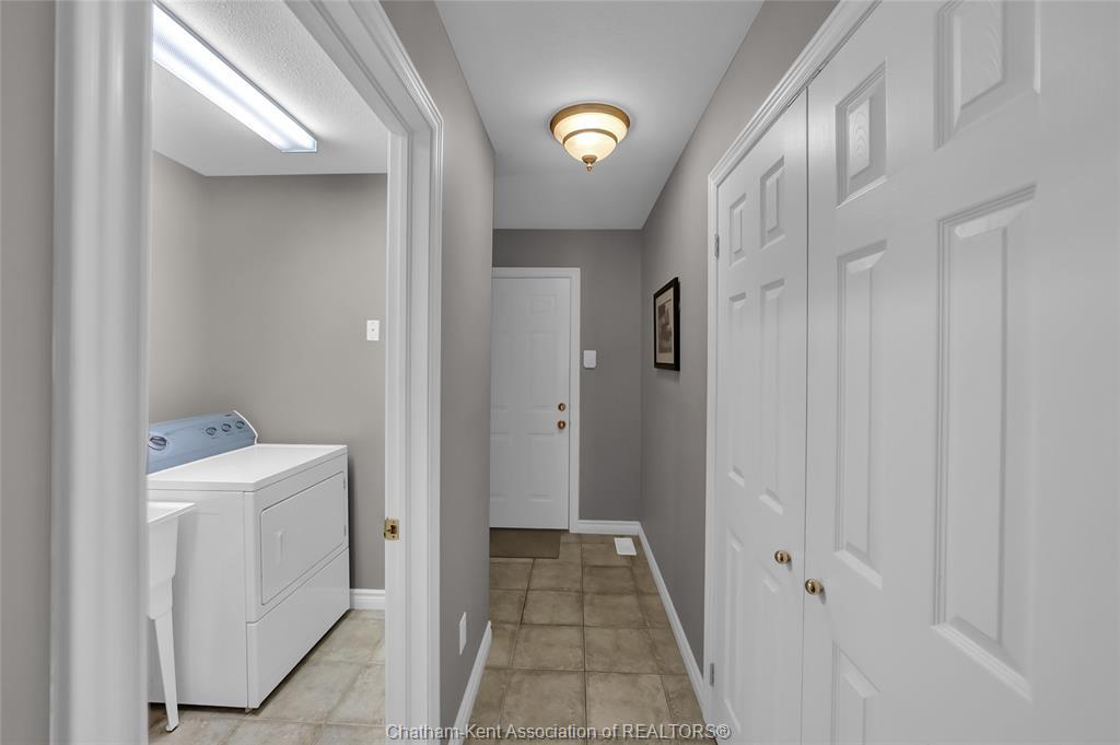 8 Windfield Crescent, Chatham, ON