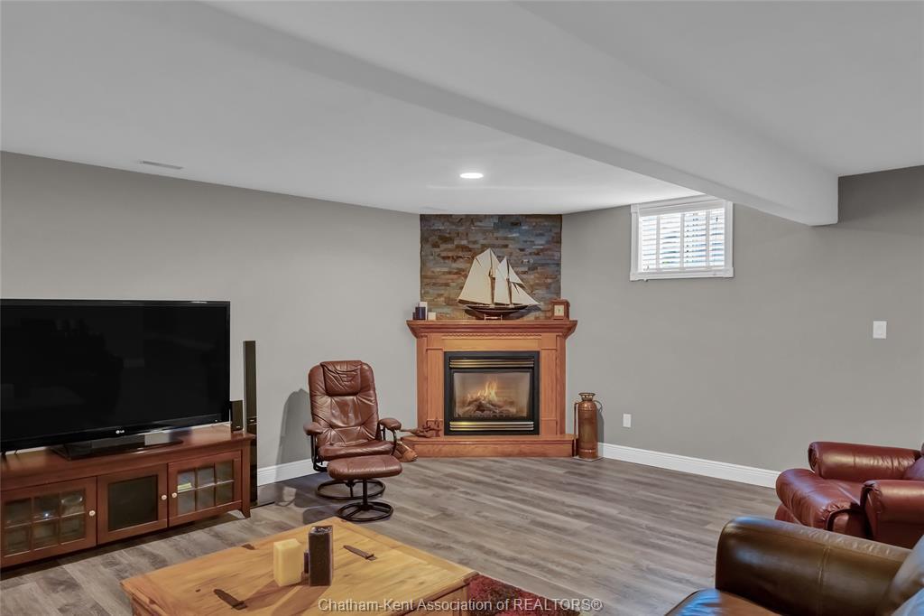 8 Windfield Crescent, Chatham, ON