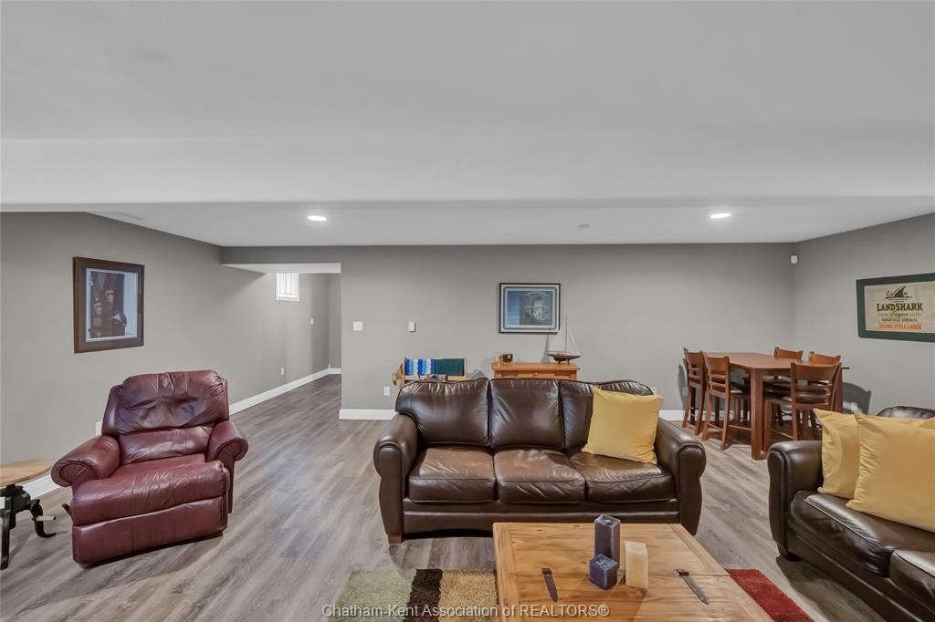 8 Windfield Crescent, Chatham, ON