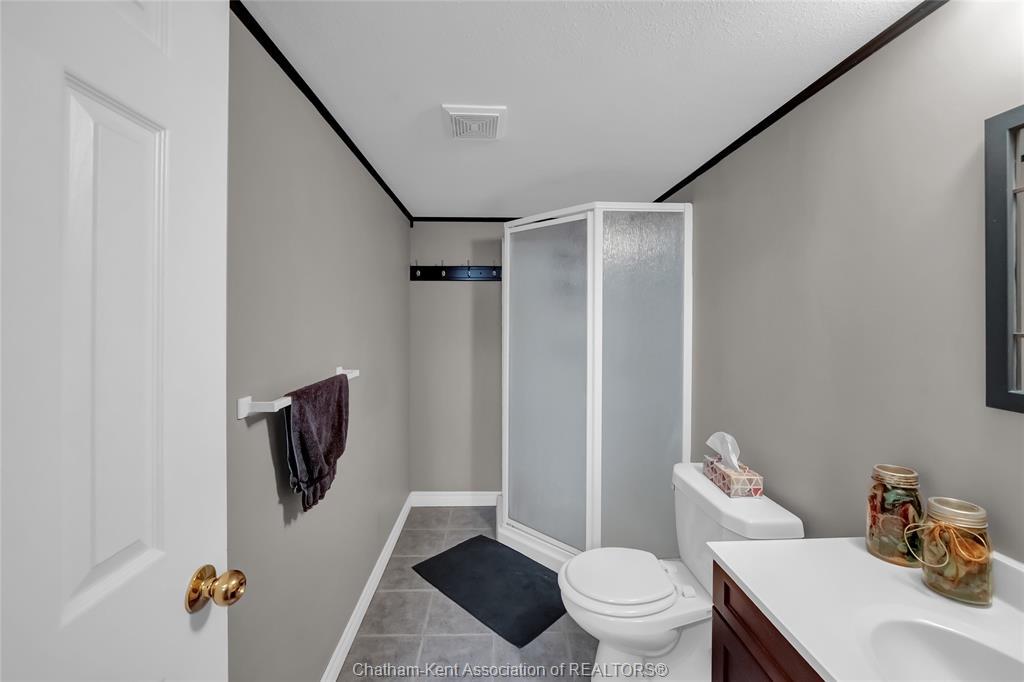 8 Windfield Crescent, Chatham, ON