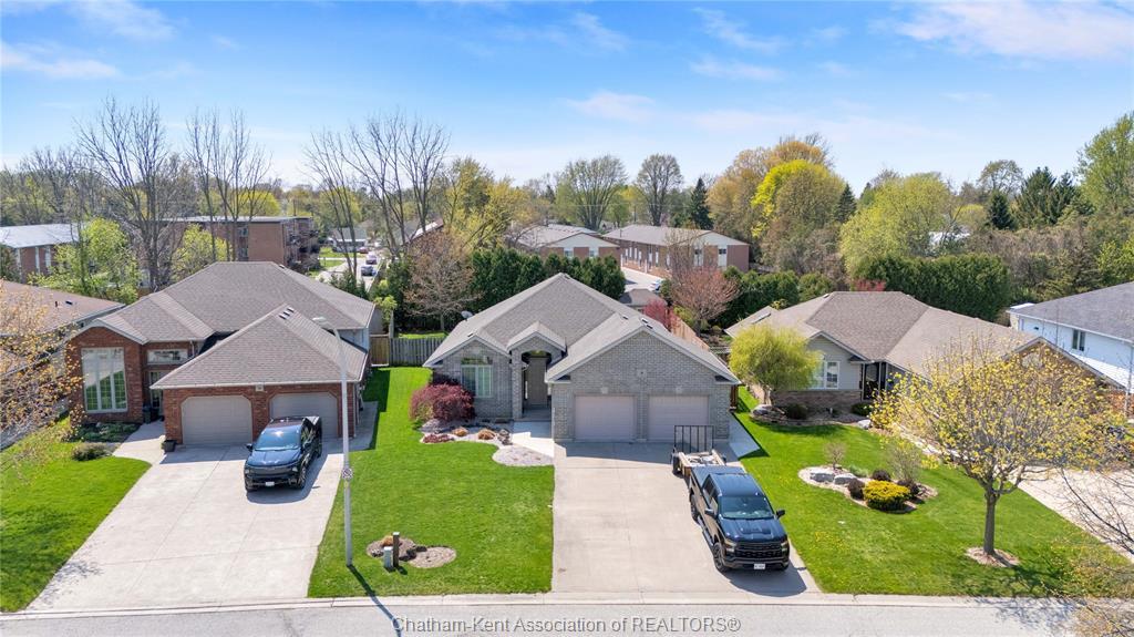 8 Windfield Crescent, Chatham, ON