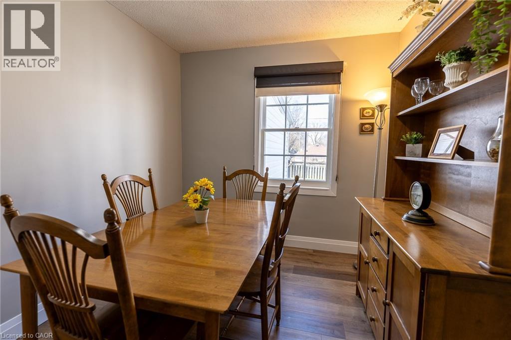 110 Lorne Crescent, Kitchener, ON - Indoor Photo Showing Dining Room