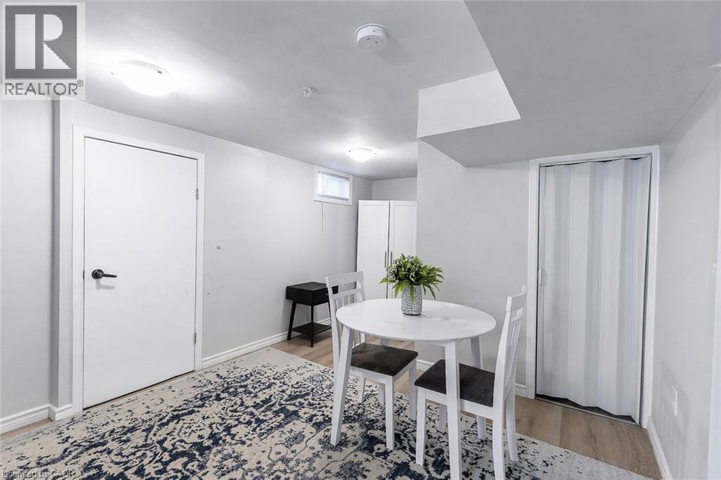 110 Lorne Crescent, Kitchener, ON - Indoor Photo Showing Dining Room