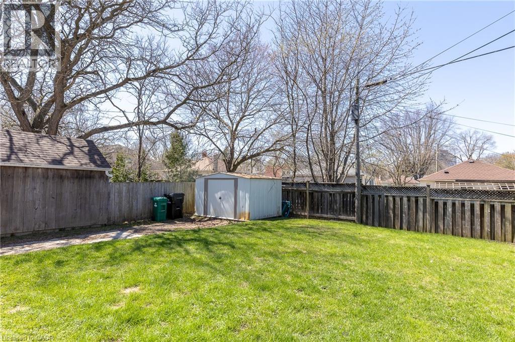 110 Lorne Crescent, Kitchener, ON - Outdoor With Backyard