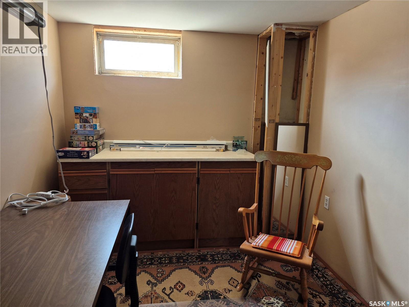 317 2Nd Street W, Ponteix, SK - Indoor Photo Showing Other Room
