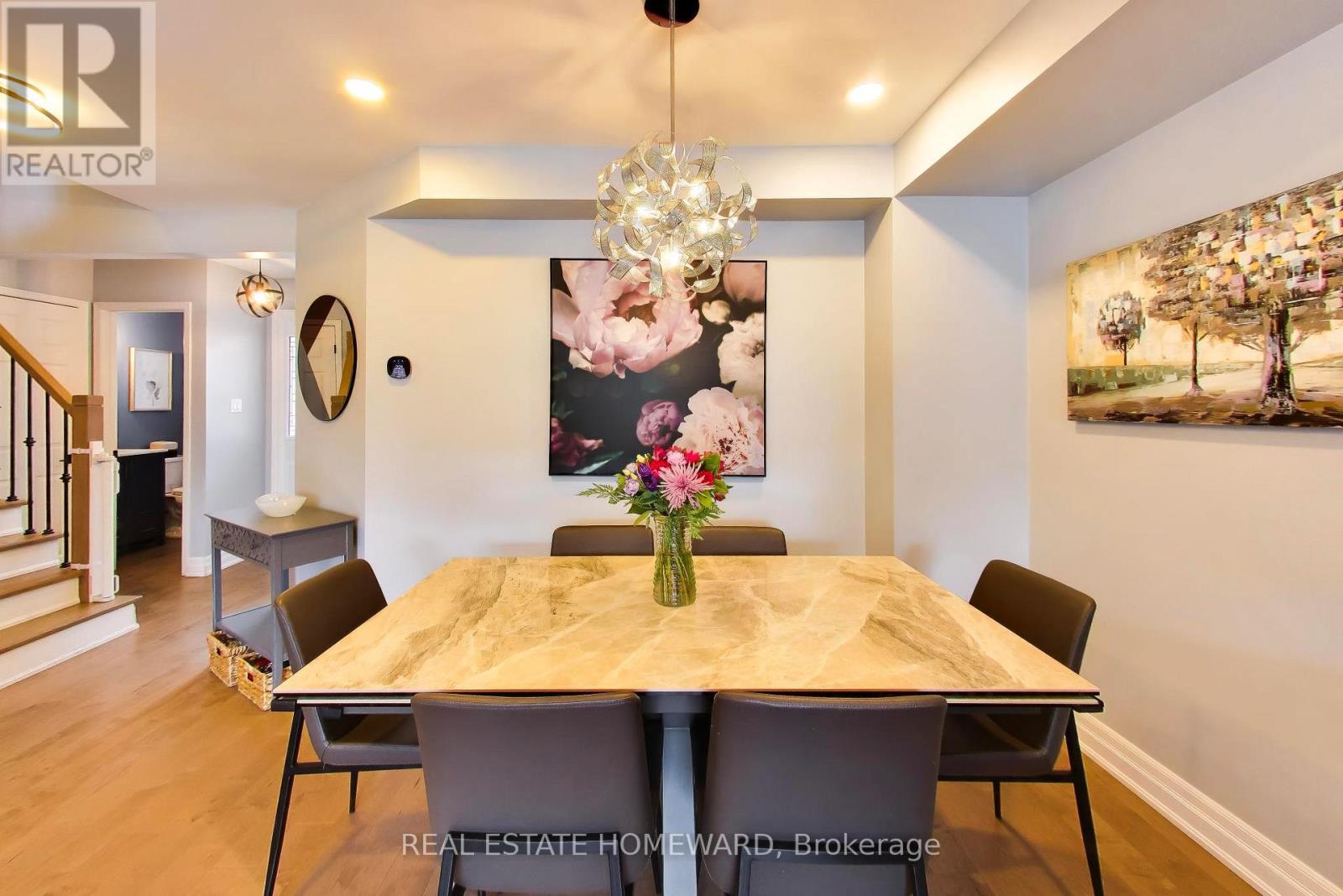 3375 Fenwick Crescent, Mississauga, ON - Indoor Photo Showing Dining Room