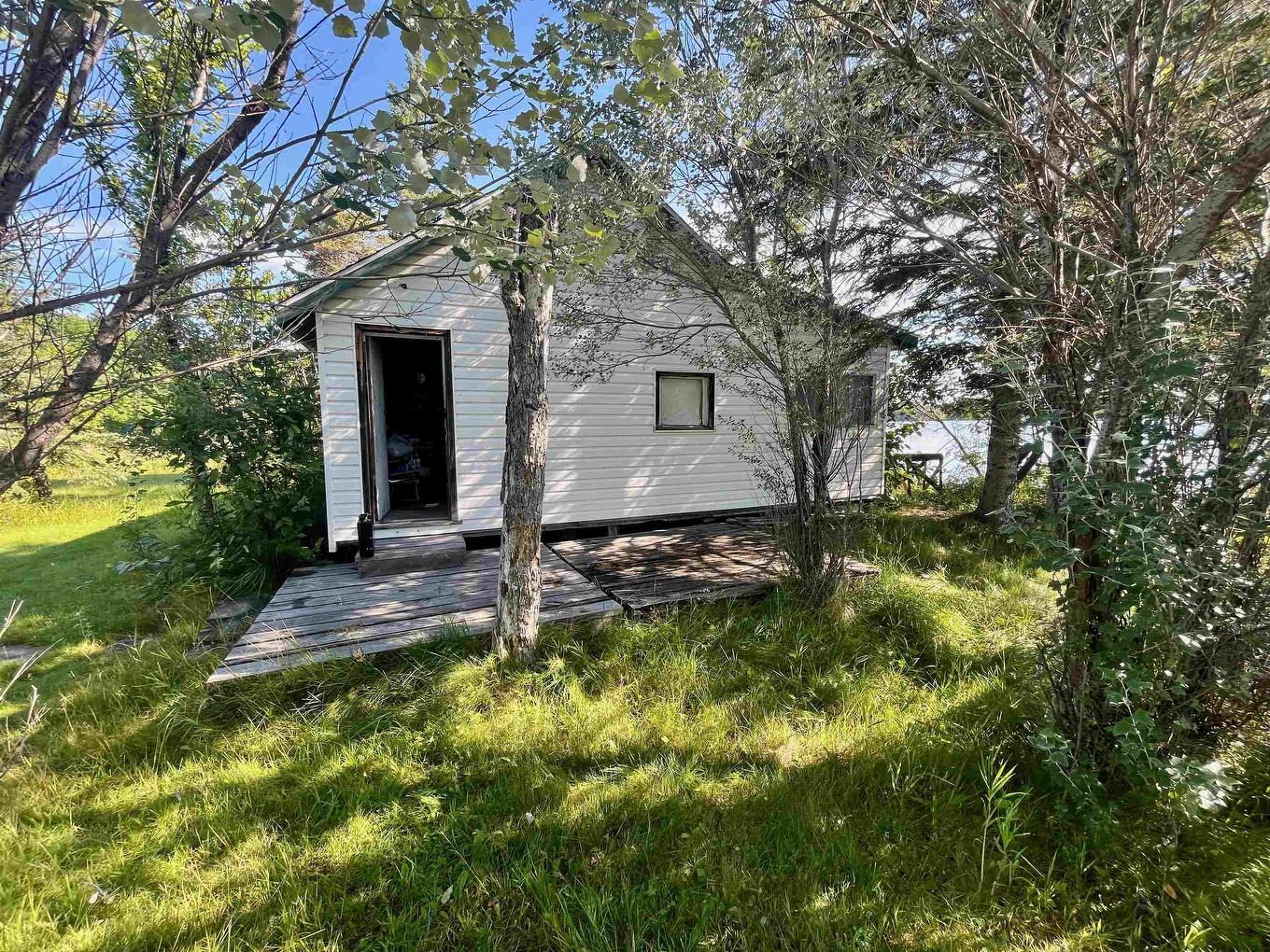 14101 Hwy 17 Highway E, Dryden, ON - Outdoor