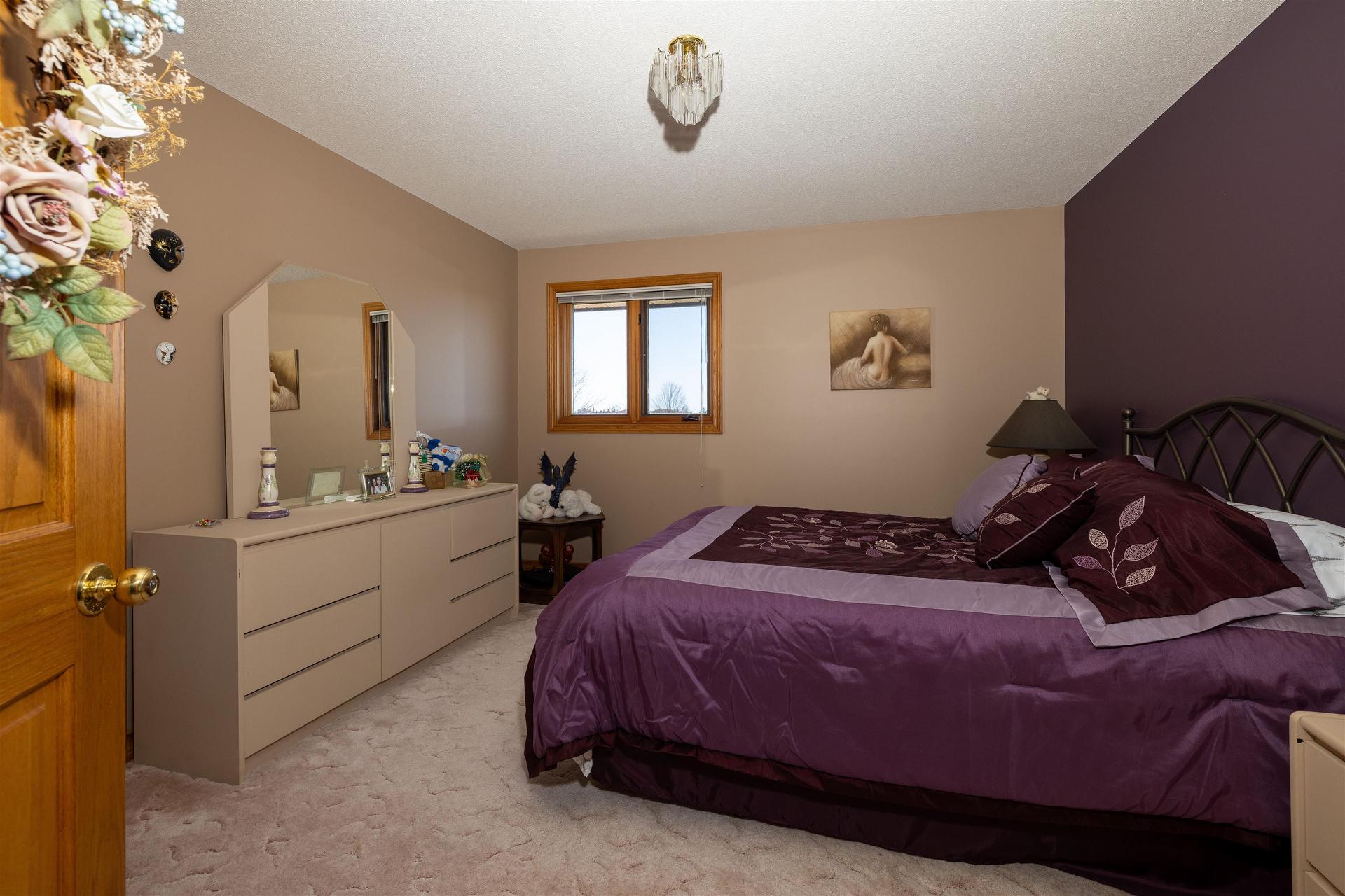 405 Riviera Drive, Thunder Bay, ON - Indoor Photo Showing Bedroom