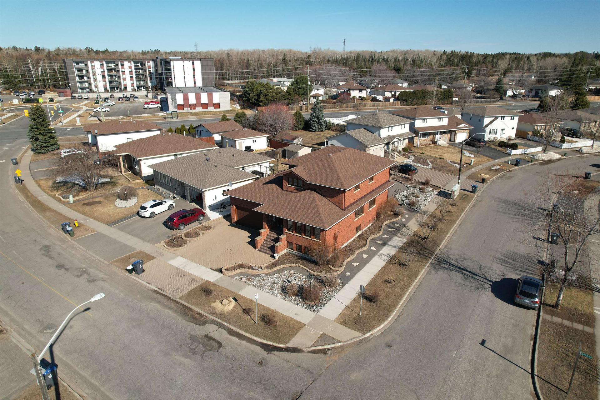 405 Riviera Drive, Thunder Bay, ON - Outdoor With View