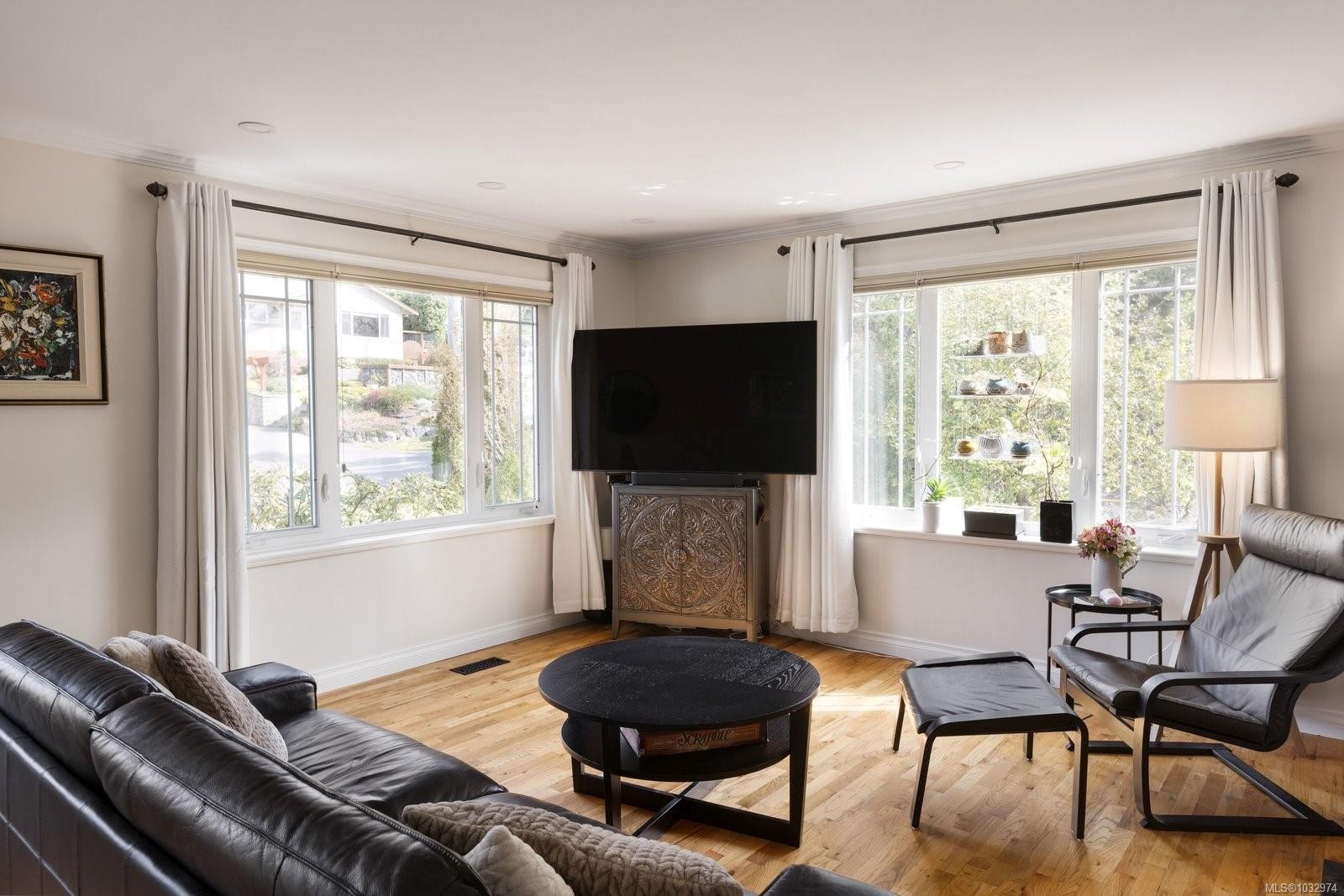 929 Easter Rd, Saanich, BC