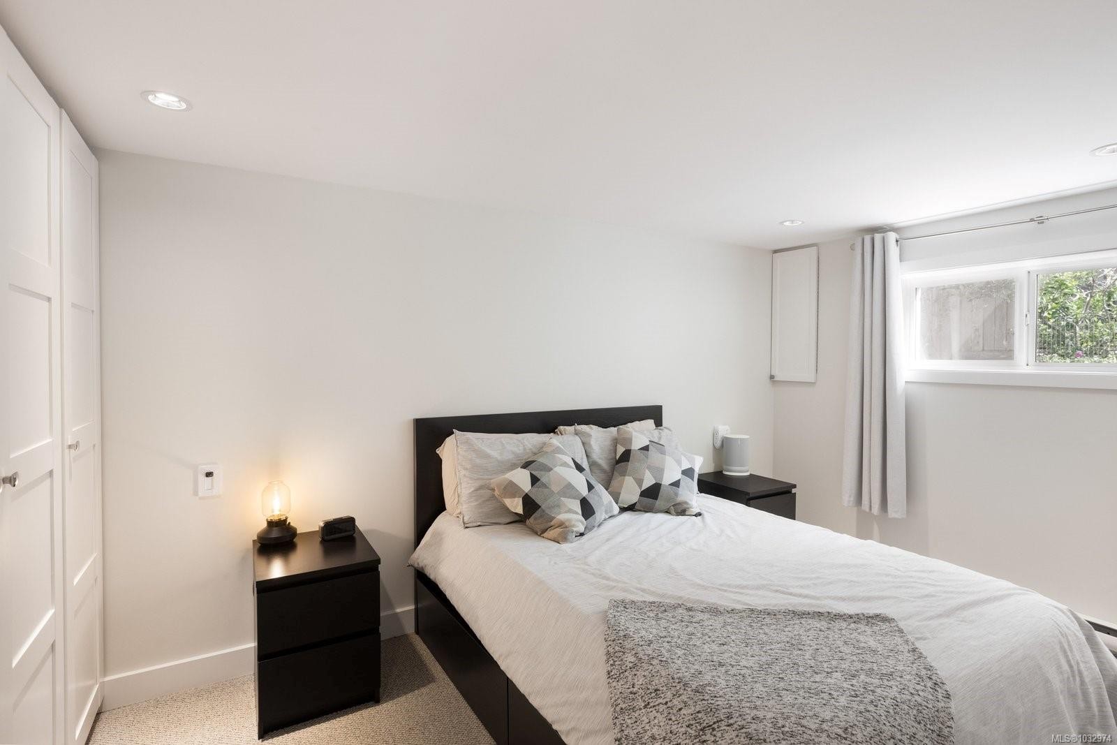 929 Easter Rd, Saanich, BC