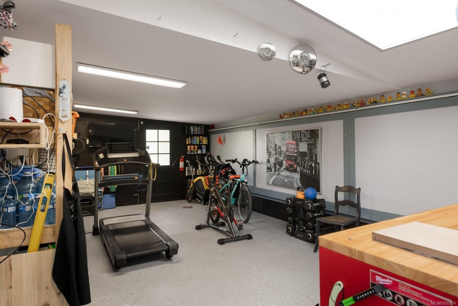 929 Easter Rd, Saanich, BC