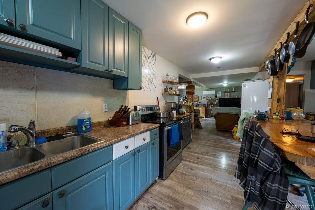 2761 Tiesu Rd, Nanaimo, BC