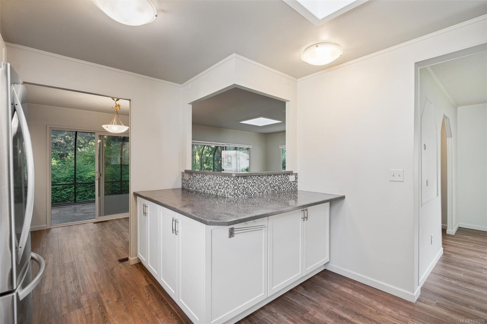 2111 Summergate Blvd, Sidney, BC