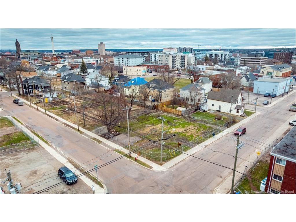 195 High St, Moncton, NB