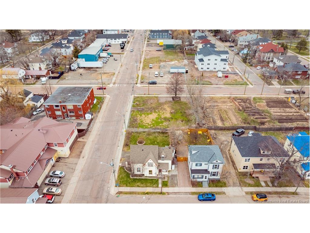 195 High St, Moncton, NB