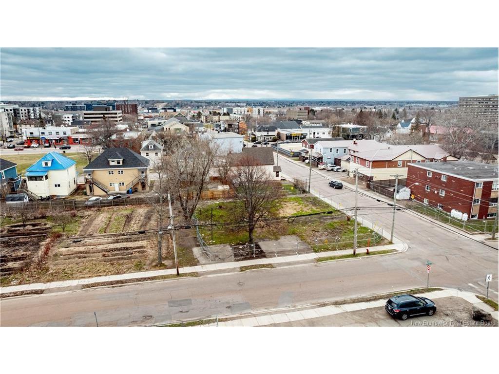 195 High St, Moncton, NB