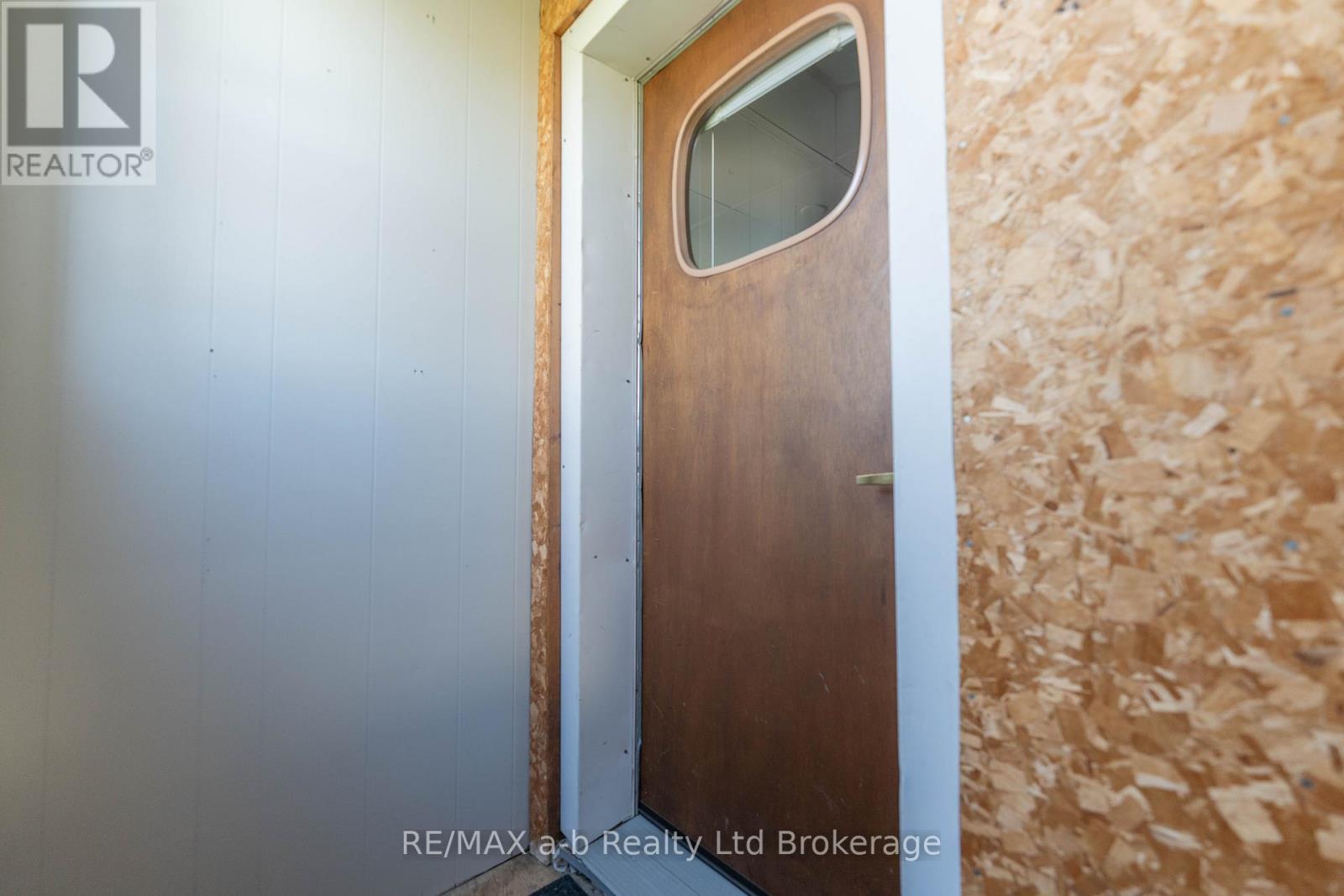 Unit A - 10 Mckenzie Street, Tillsonburg, ON - Photo Showing Other Room