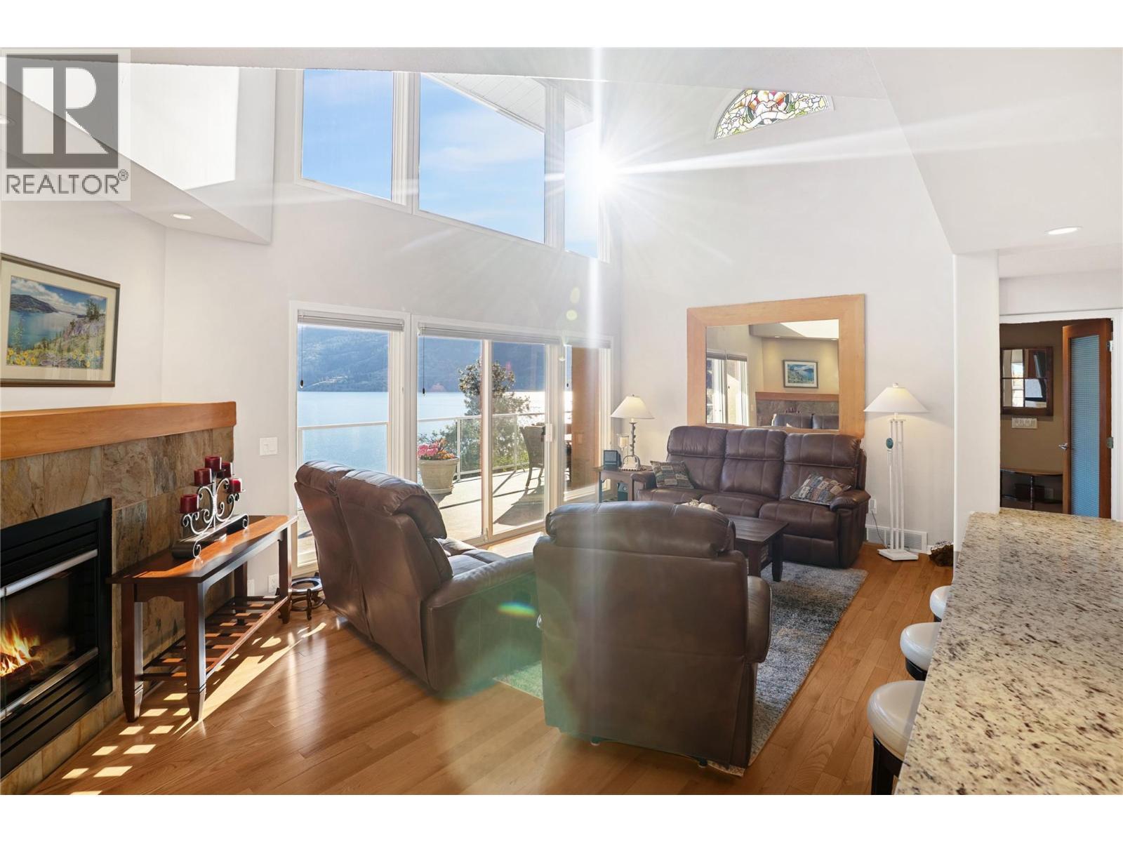 1988 Dewdney Road, Kelowna, BC - Indoor Photo Showing Living Room With Fireplace