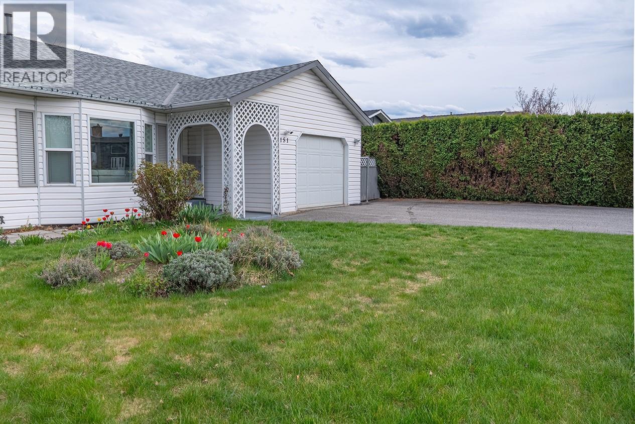 151 Molnar Road, Kelowna, BC - Outdoor