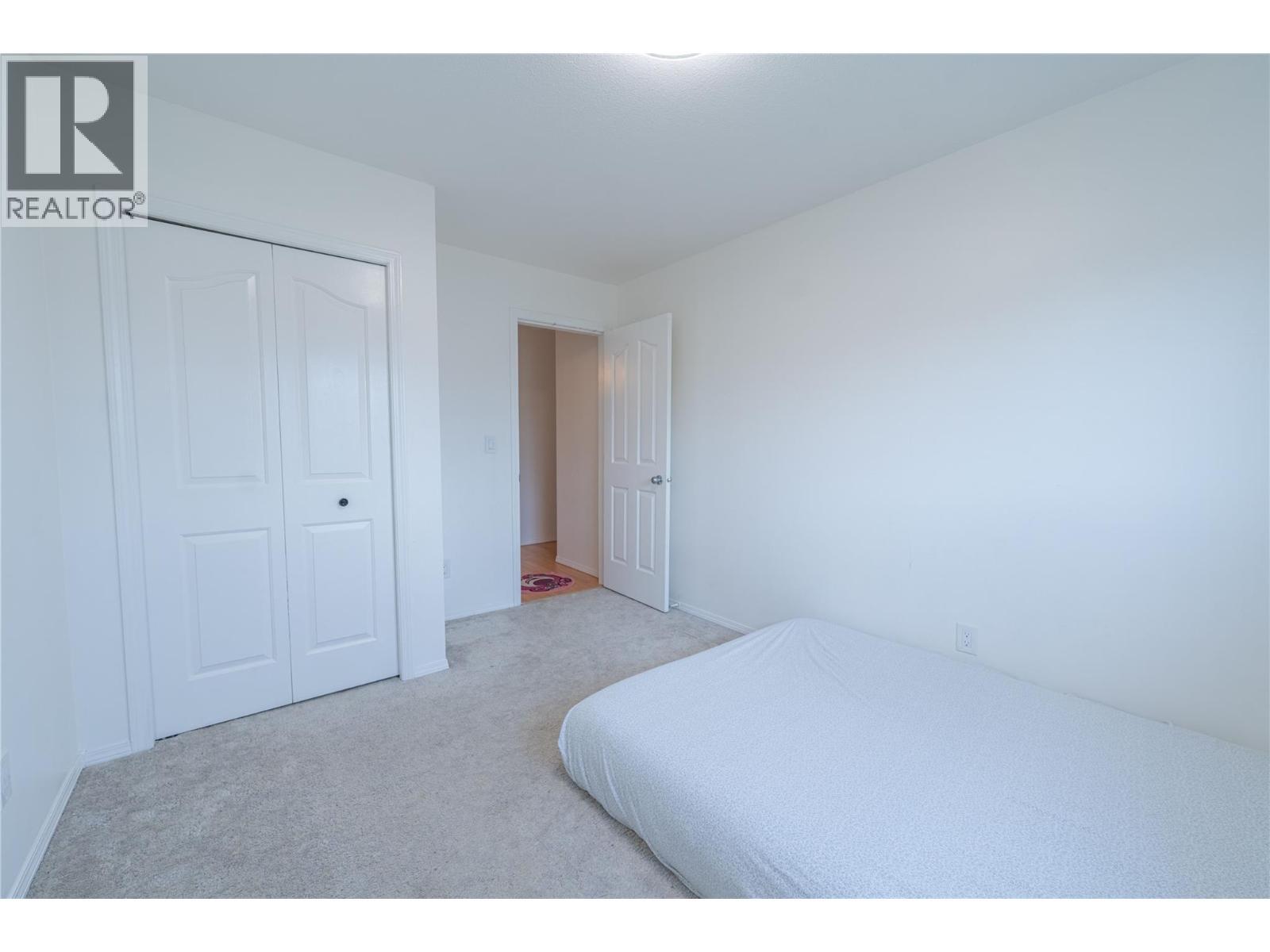 151 Molnar Road, Kelowna, BC - Indoor Photo Showing Bedroom